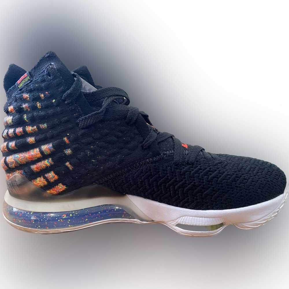 Men’s Size 9 Lebron James Gang Nikes